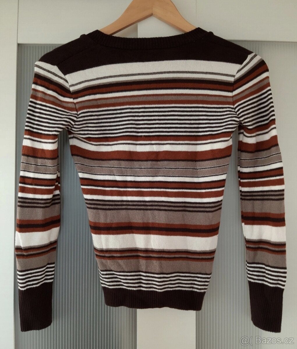 Nový svetr, vel. 36 - 3