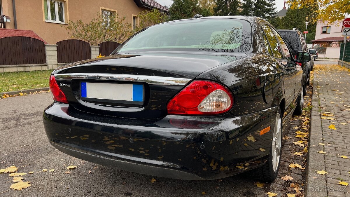 Jaguar X 2.2D Kuze Xenony Alu kola Zimní pneu - 3