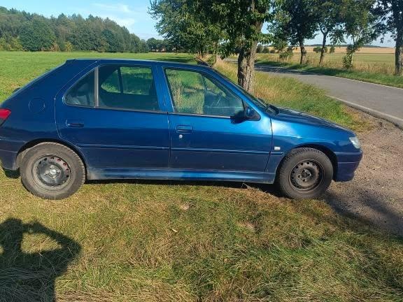 Prodám Peugeot - 3