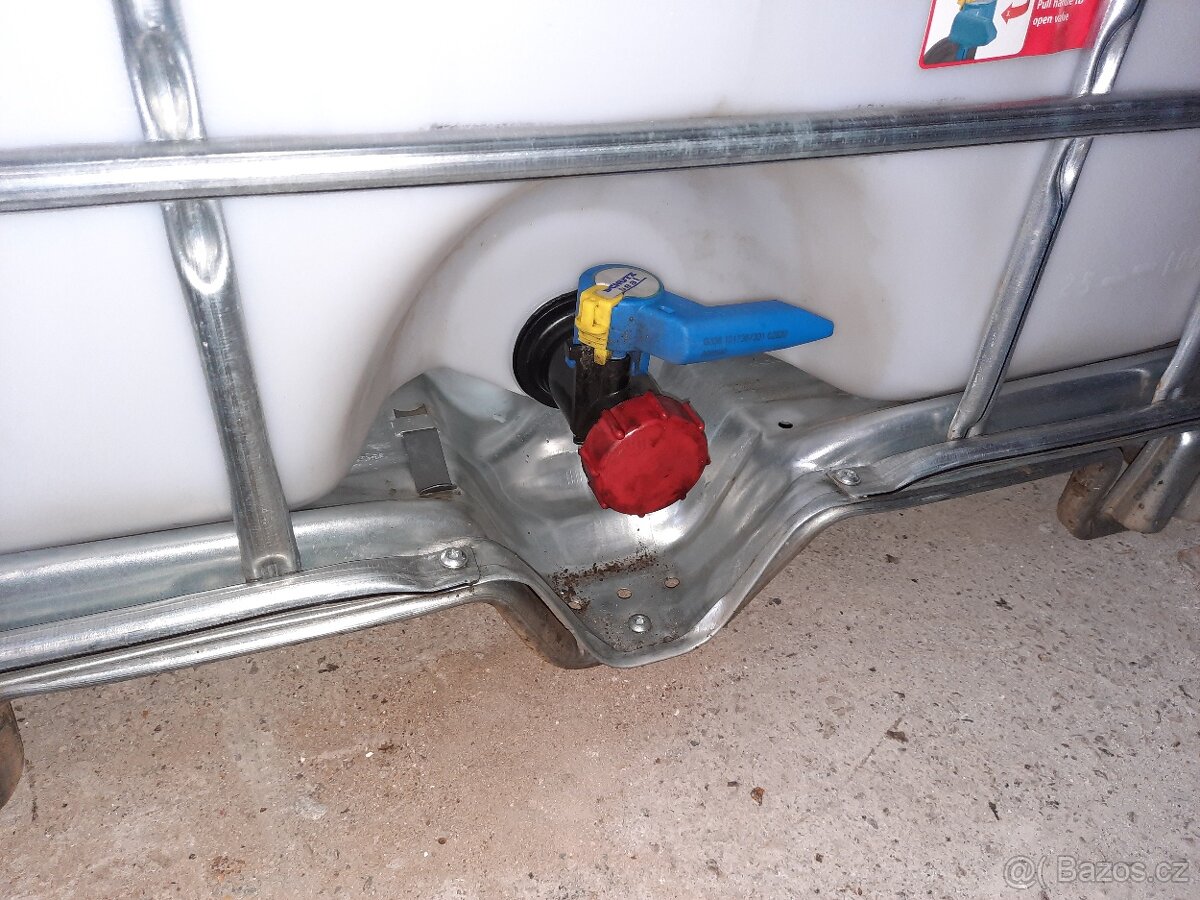 IBC kontejner 1000L čisté - 3