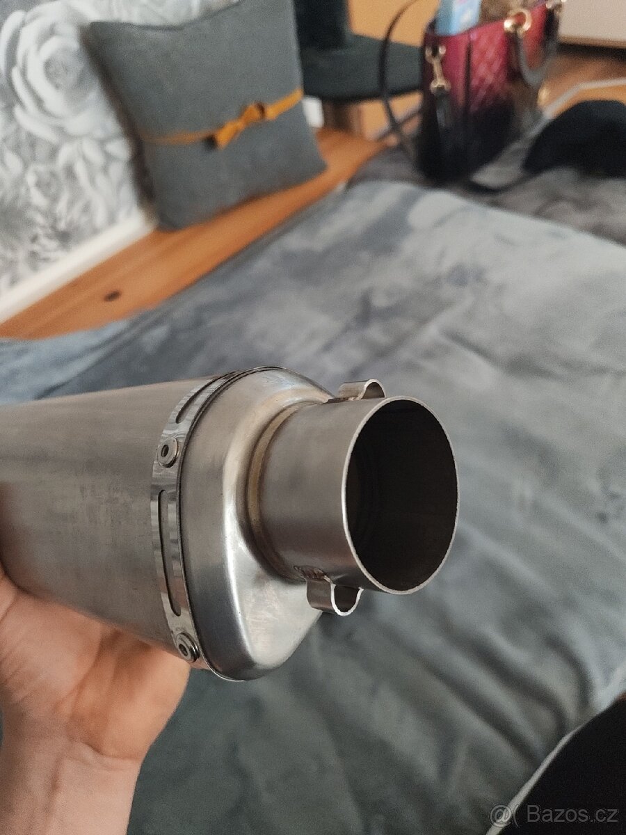 Laděný výfuk yoshimura - 3