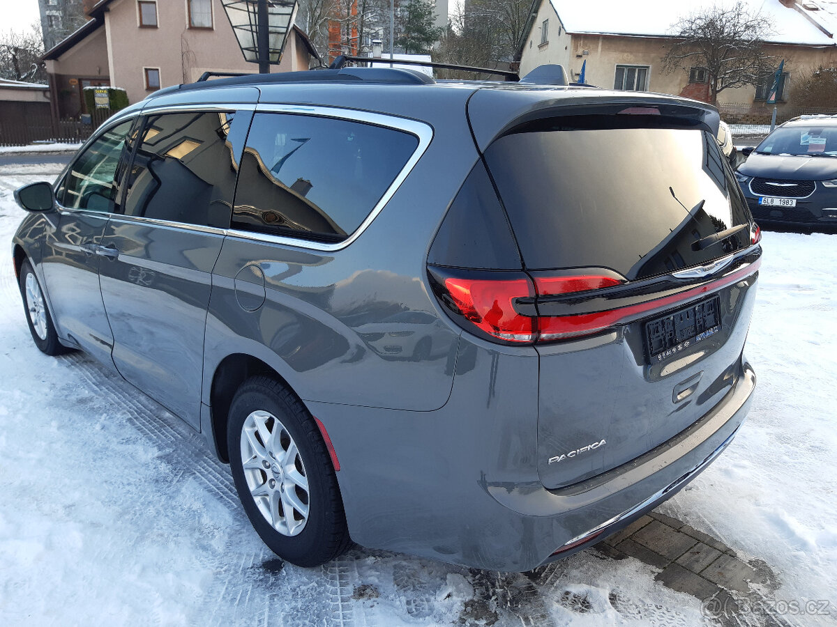 Chrysler Pacifica 3,6L V6, 7míst, Nový model, r.v.: 2022 - 3