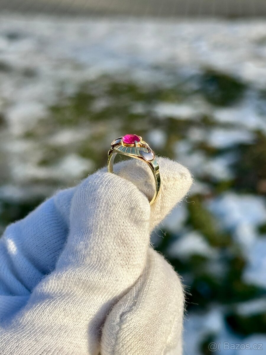 Zlatý prsten 2,66g - 3