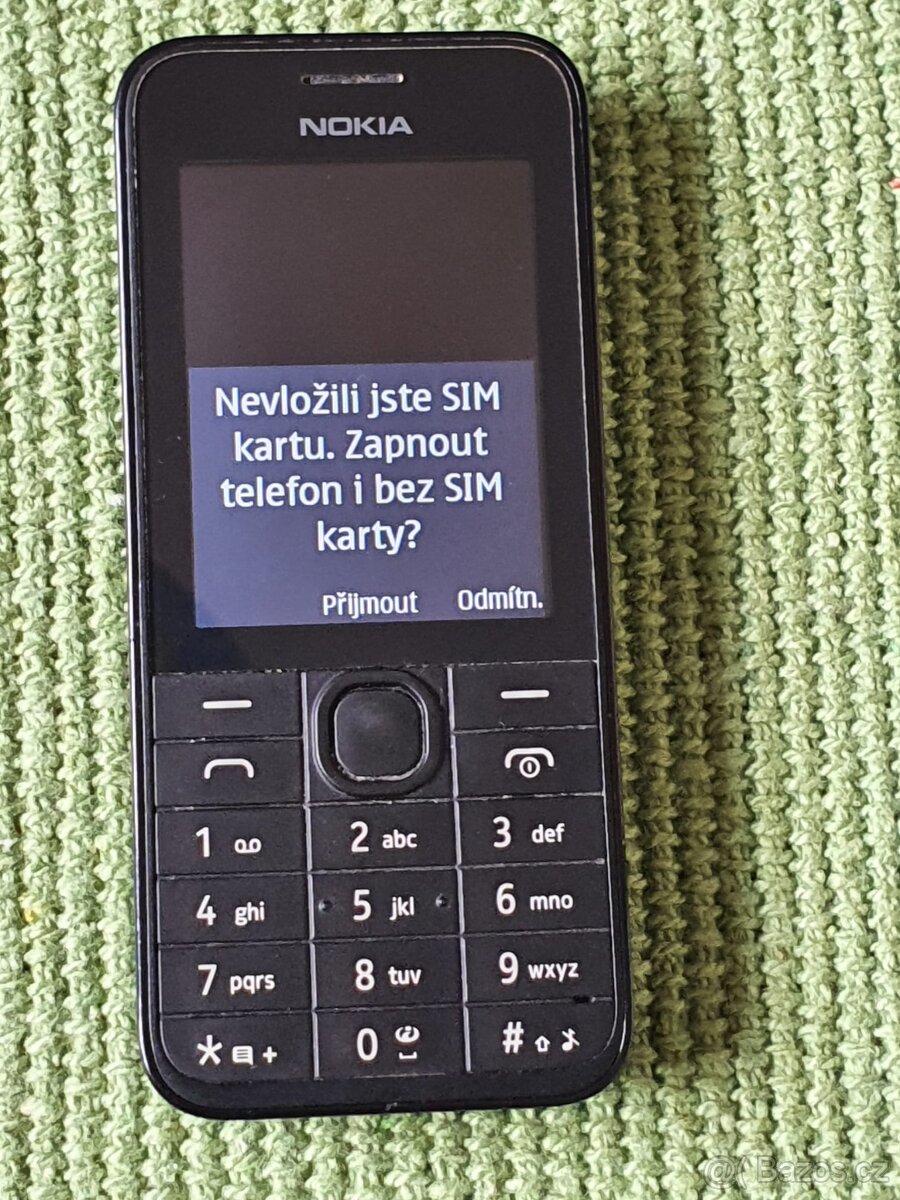 Nokia 208 - tlačítkový telefon, více kusů - 3