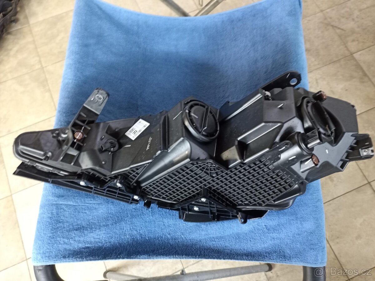 CHRYSLER PACIFICA VOYAGER - 3