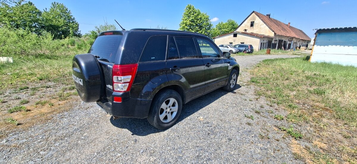 Suzuki grand vitara - 3