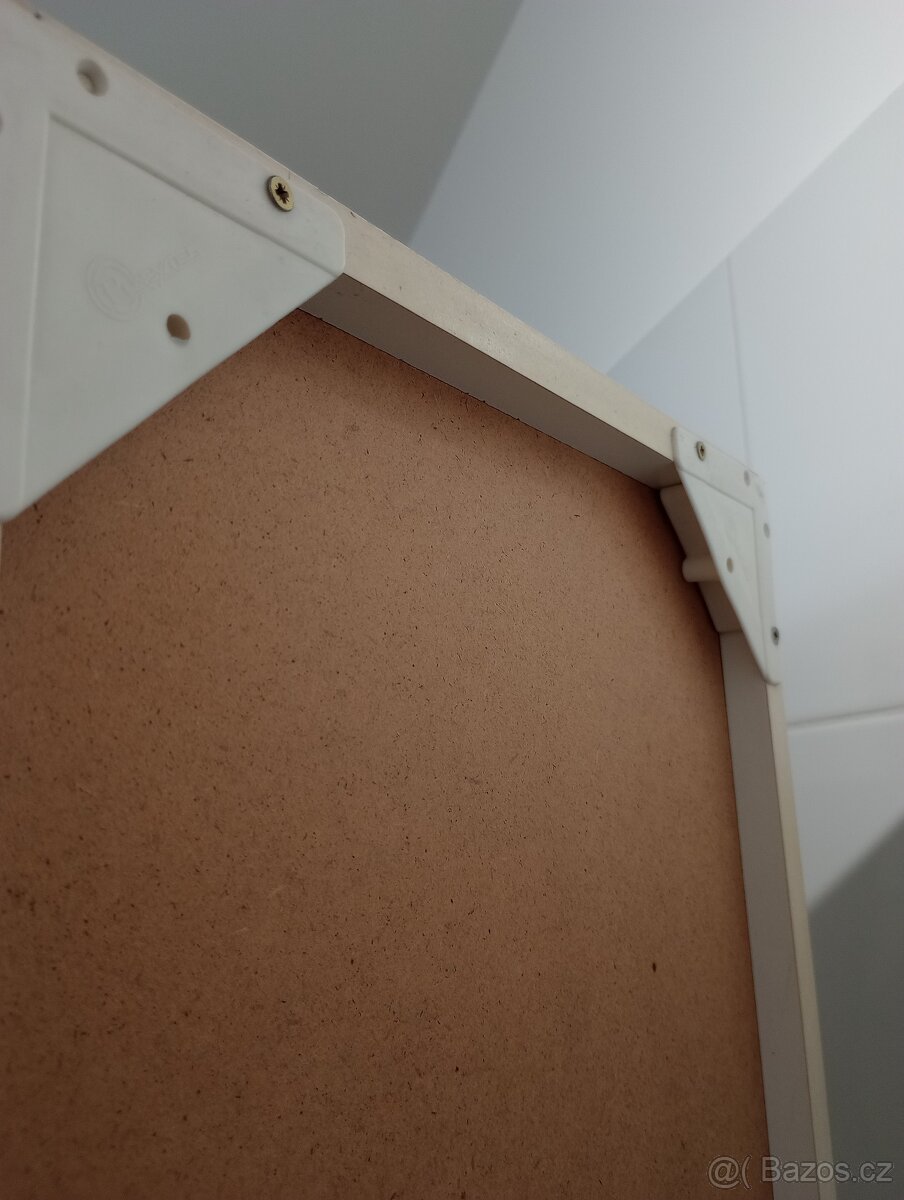 Vysoká koupelnová skříňka - 3