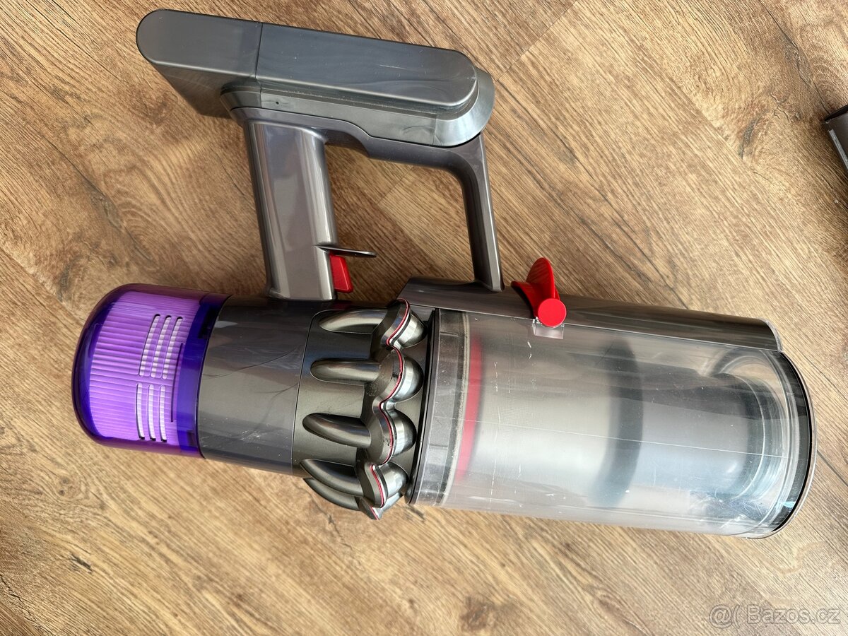 Dyson v11 - 3