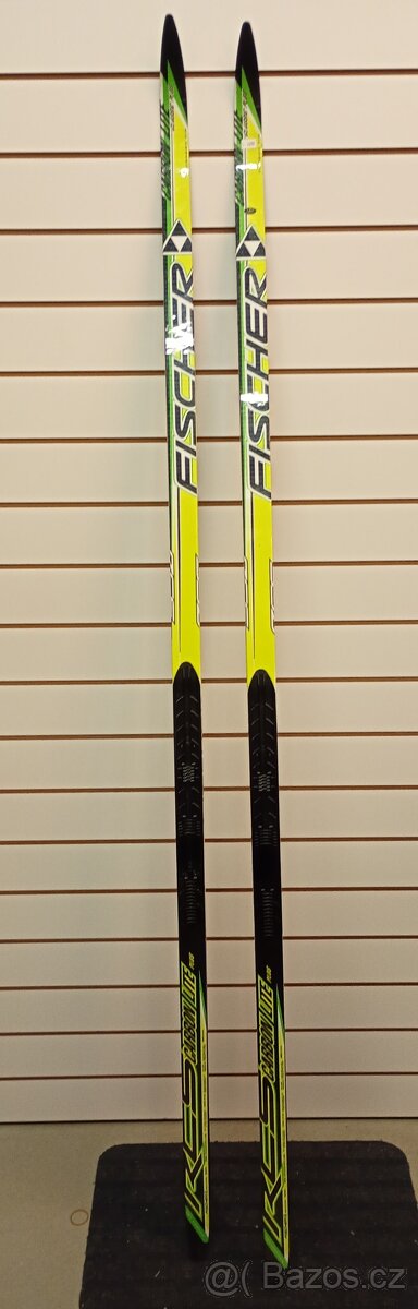 Běžky FISCHER CARBON LIGHT CLASSIC PLUS klasika 192 - 3