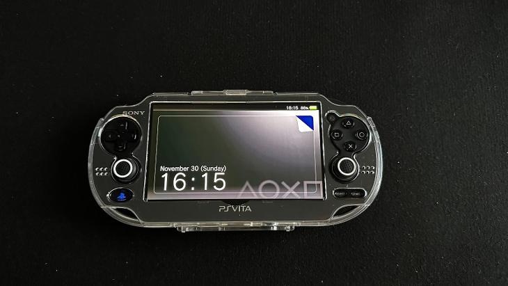 Kompletní PS Vita - konzole, krabice, nabíječka, manuály, 25 - 3