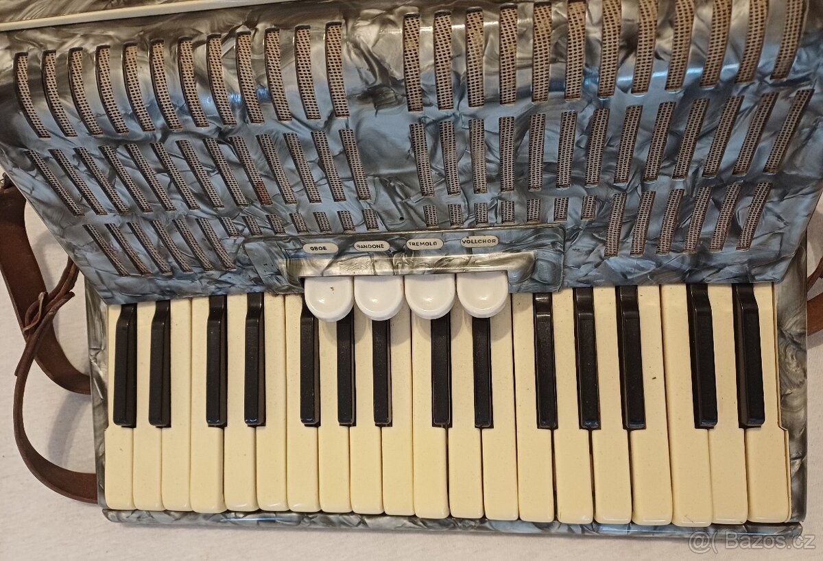 Akordeon, harmonika pianovka Weltmeister - 3