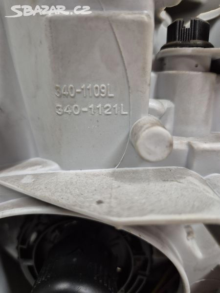 Nove leve predni svetlo mercedes C - 3