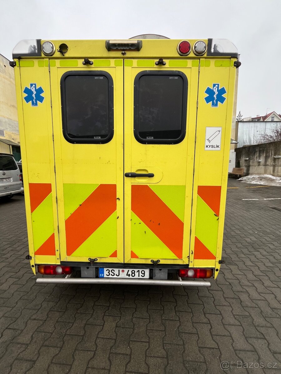 Volkswagen Transporter - 3