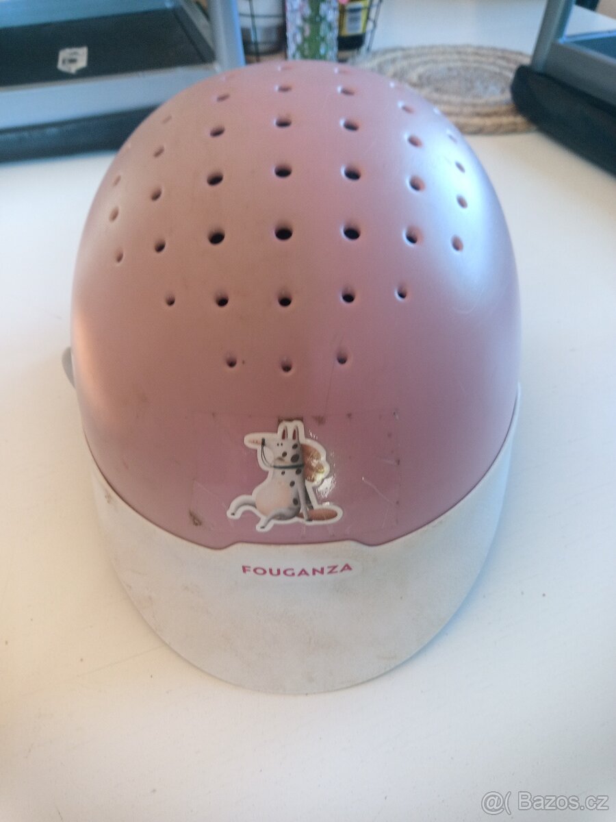 prodám dětskou jezdeckou přilbu - 3