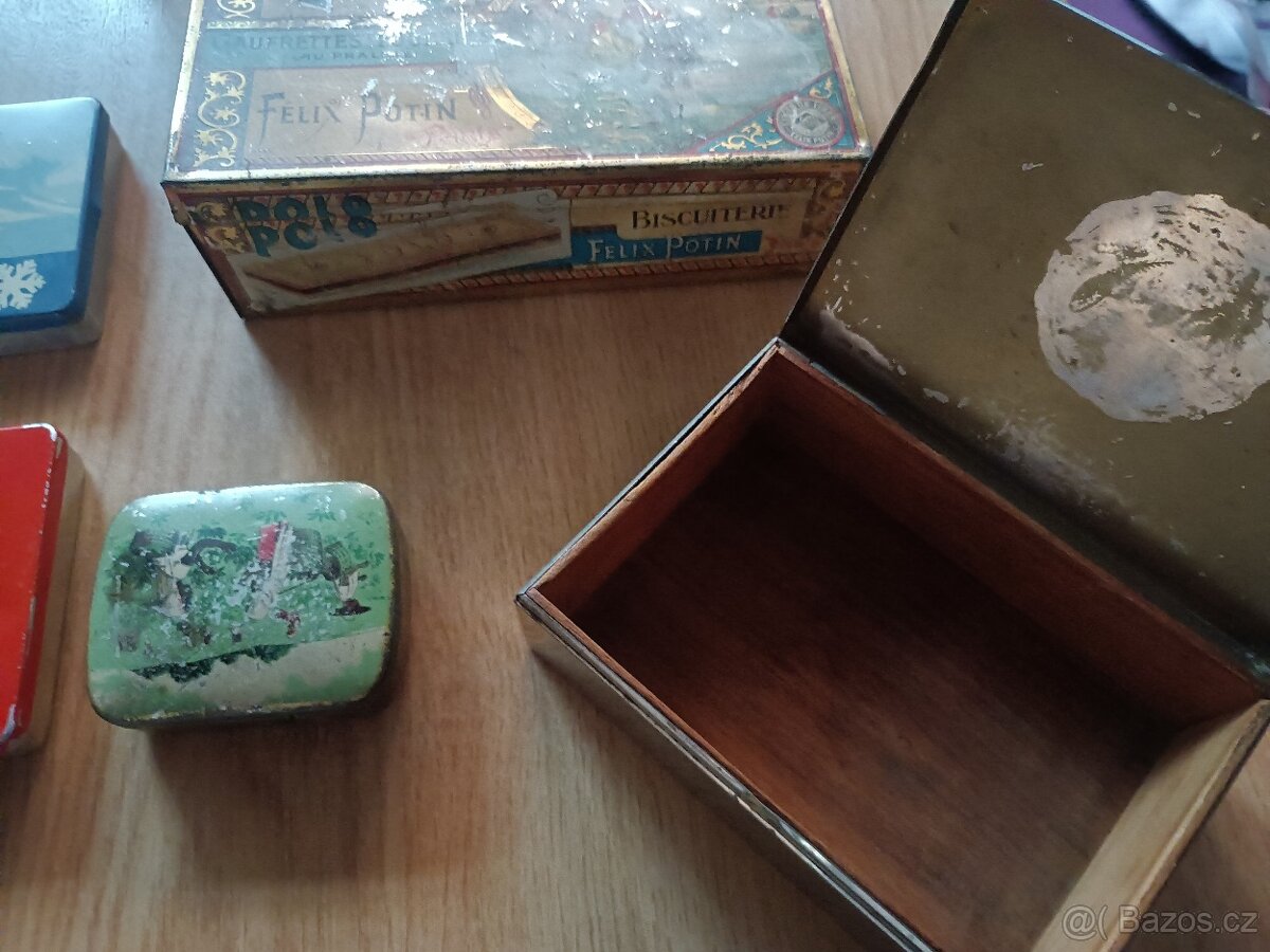 Staré plechové krabičky - 3