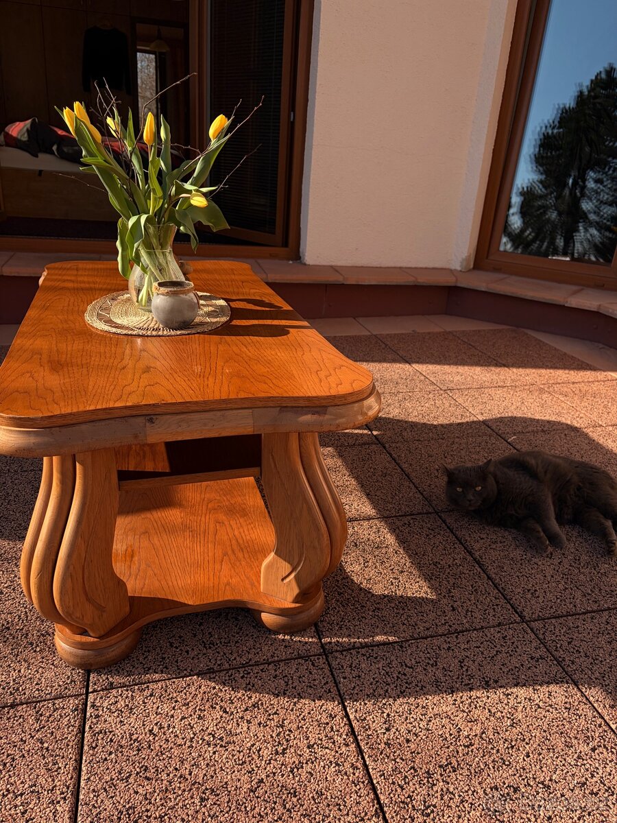 Rustikální konferenční stolek - 3