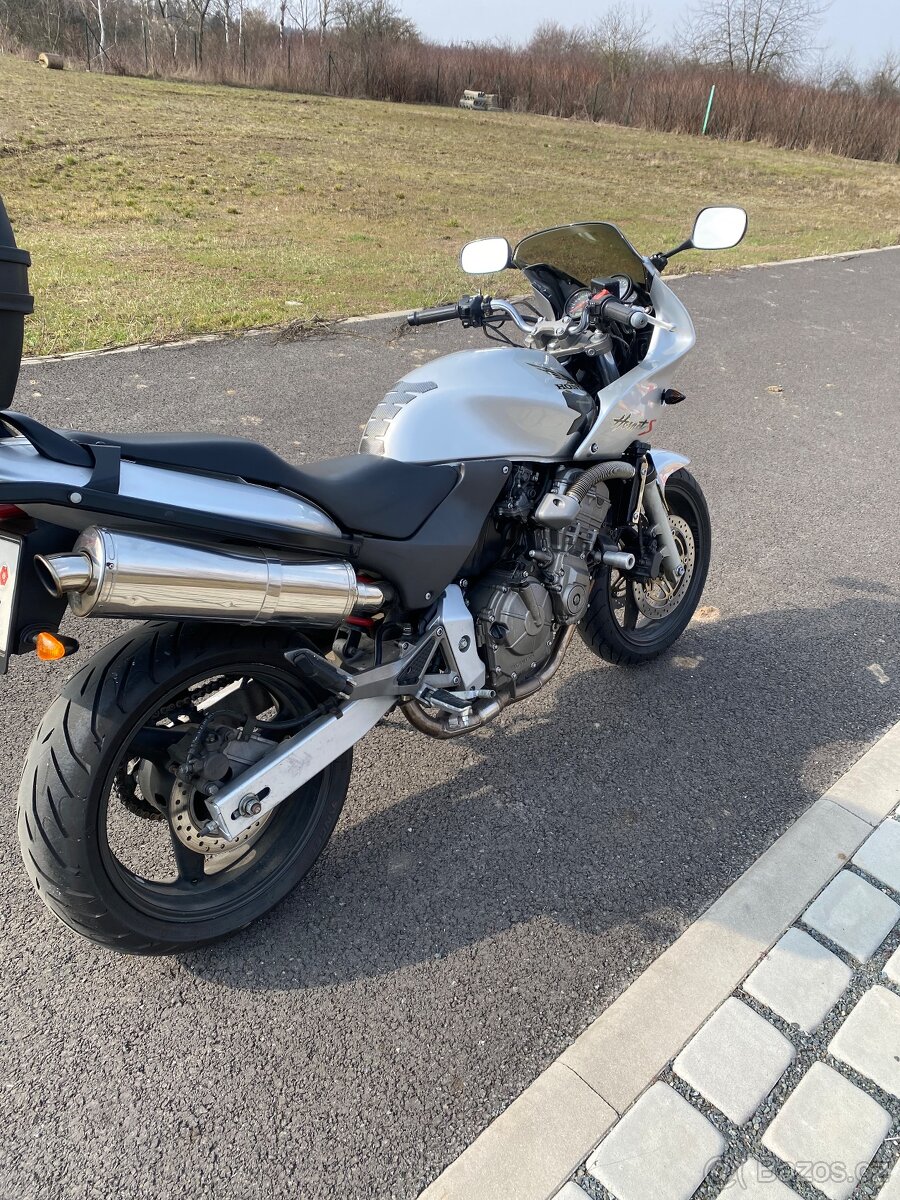 Honda Hornet - 3