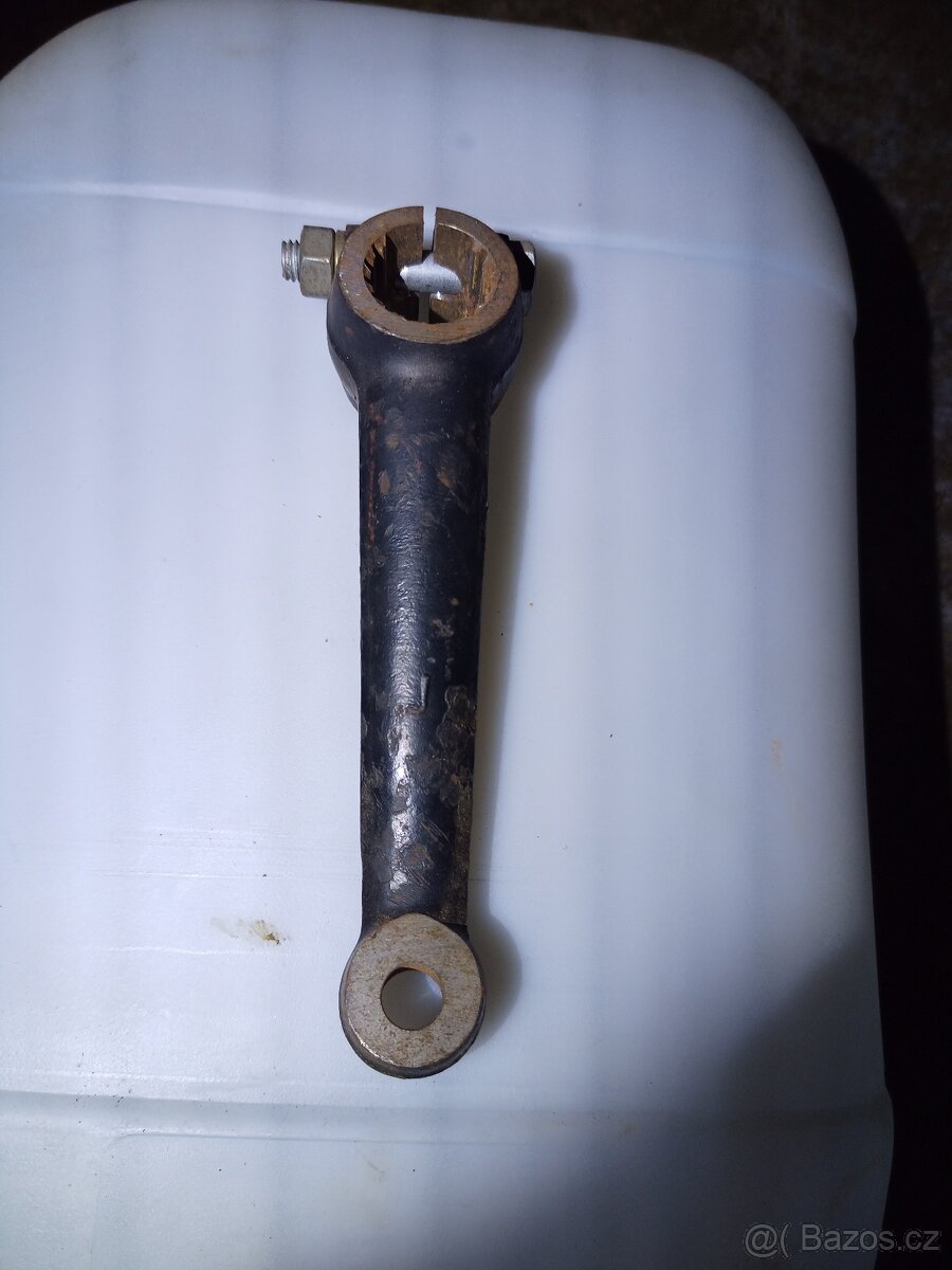 Škoda 1203 páka převodky řízení. - 3