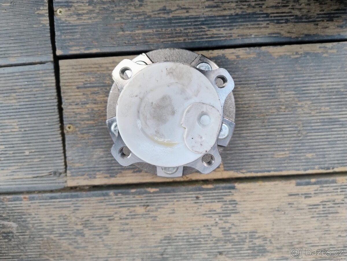 Ložisko kola Ford - 3