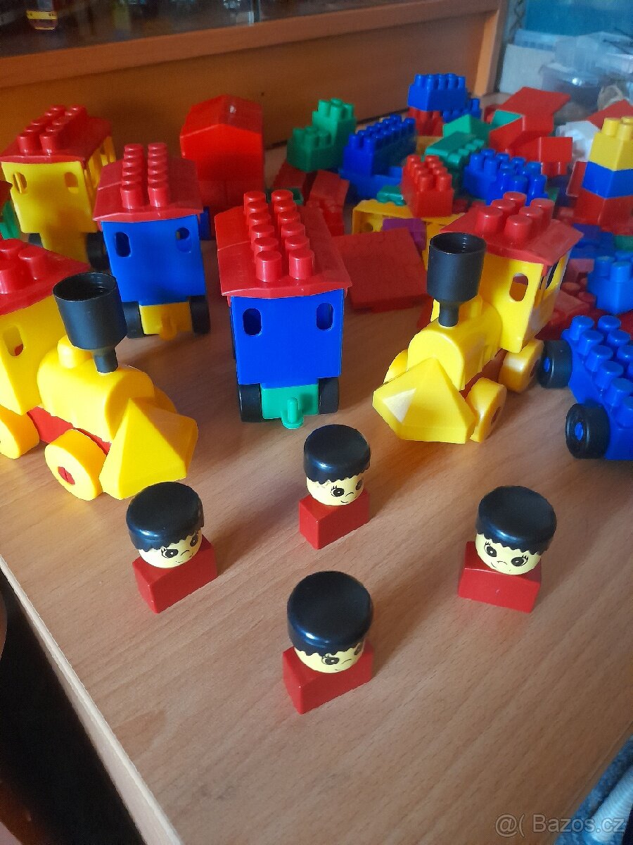 Stavebnice LORI, KOSTKY, VLÁČEK - 3