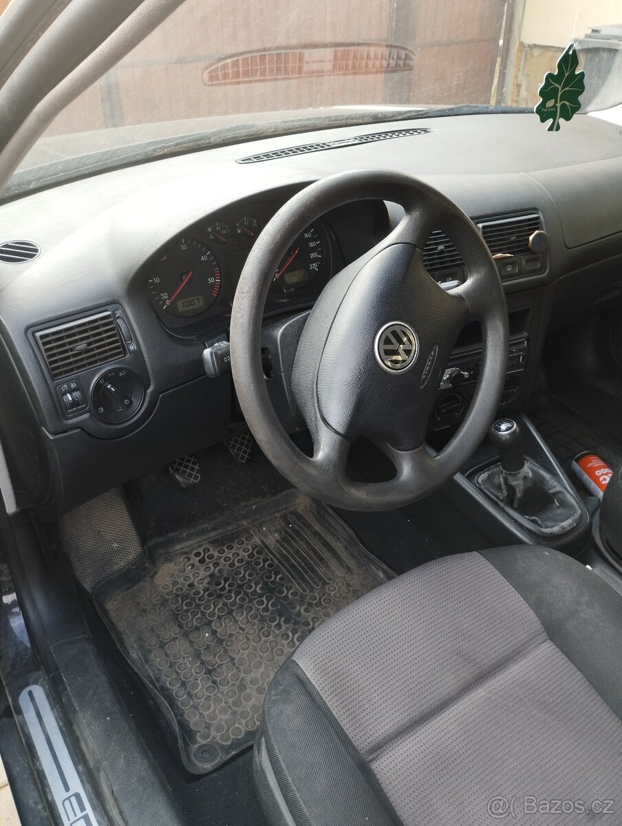 Golf 4 TDI 66kw na díly - 3