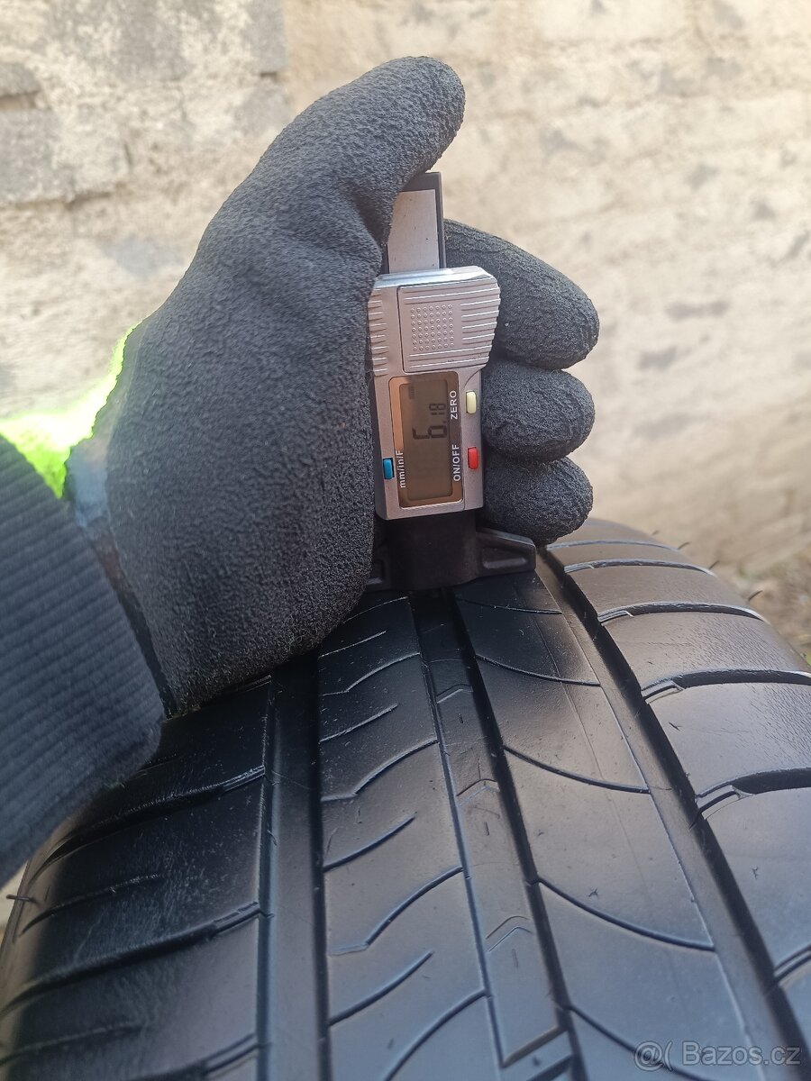 4x 205/55 R16 91V Michelin - 6 mm- letní pneu - 3