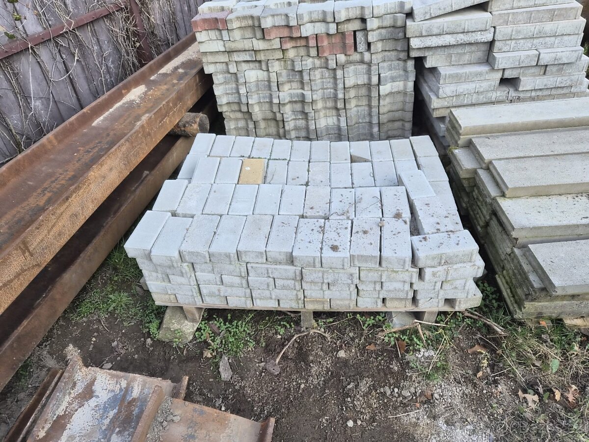 Zámkové dlažby, obrubníky - 3