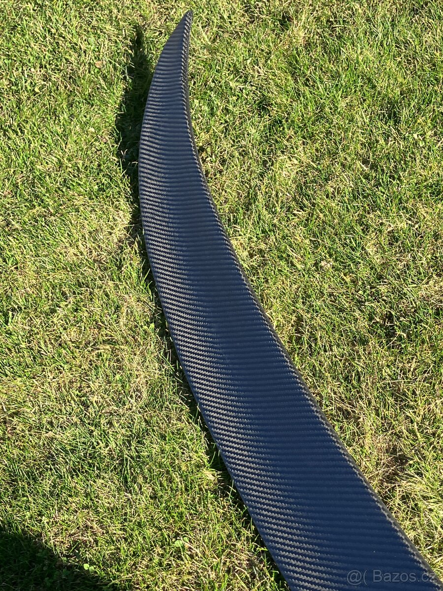 Karbonový spoiler BMW F36 mat - 3