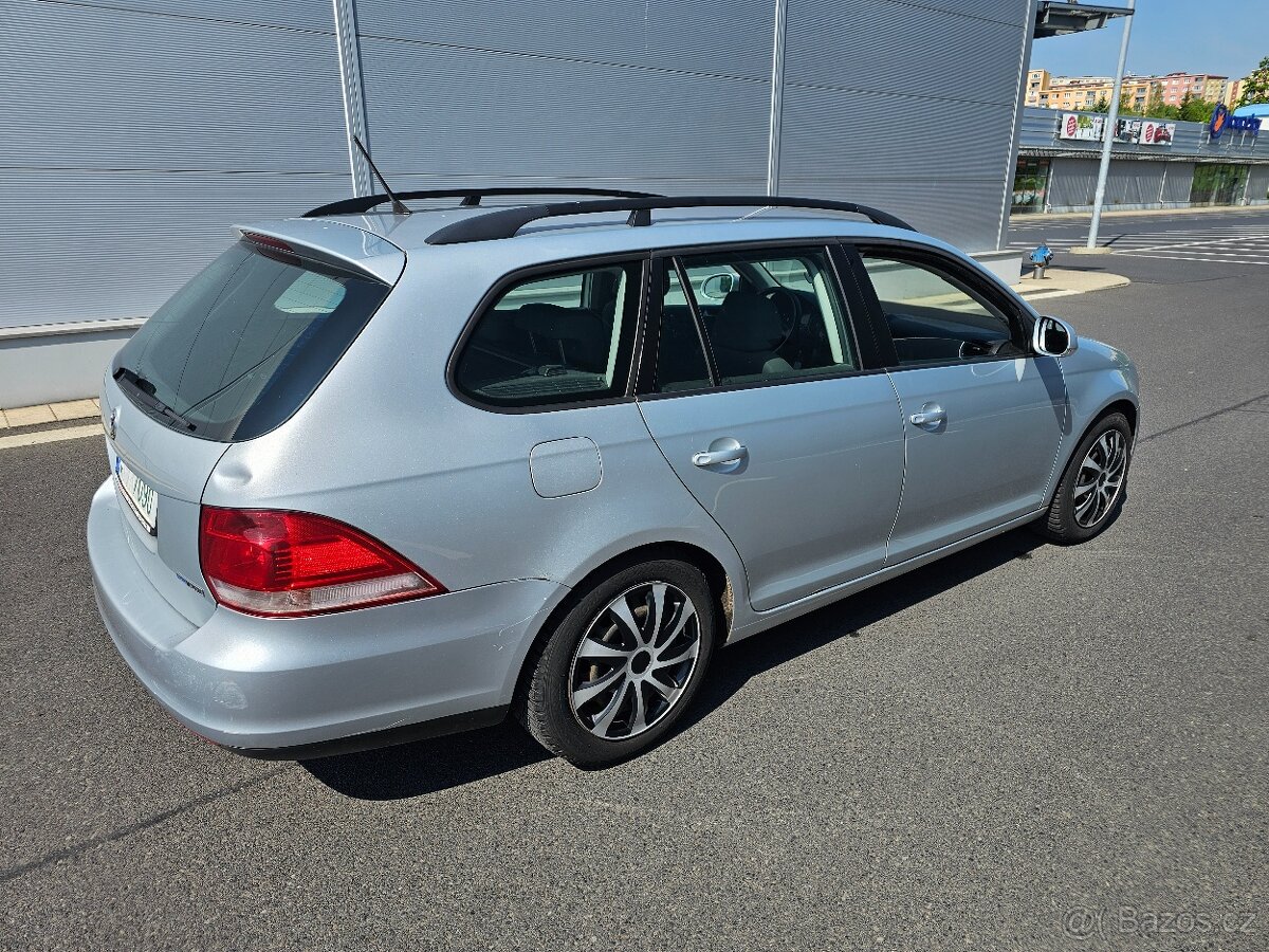 Prodám vw golf 5 combi 1.9 tdi 77 kW rok.v.2009 - 3