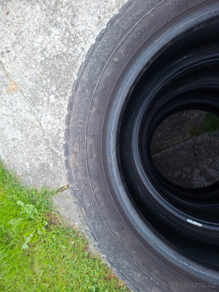 205/55 R16 Goodyear Vector 4Season - 3