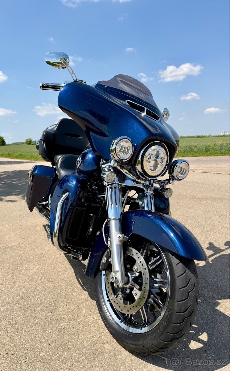 Harley-Davidson Electra Ultra Limited - 3