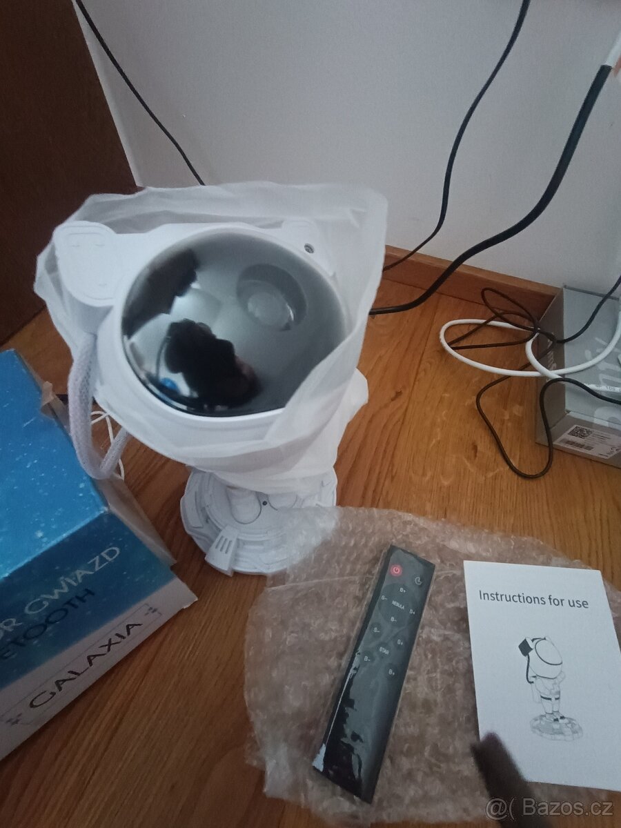 Dětský projektor hvězd astronaut - 3