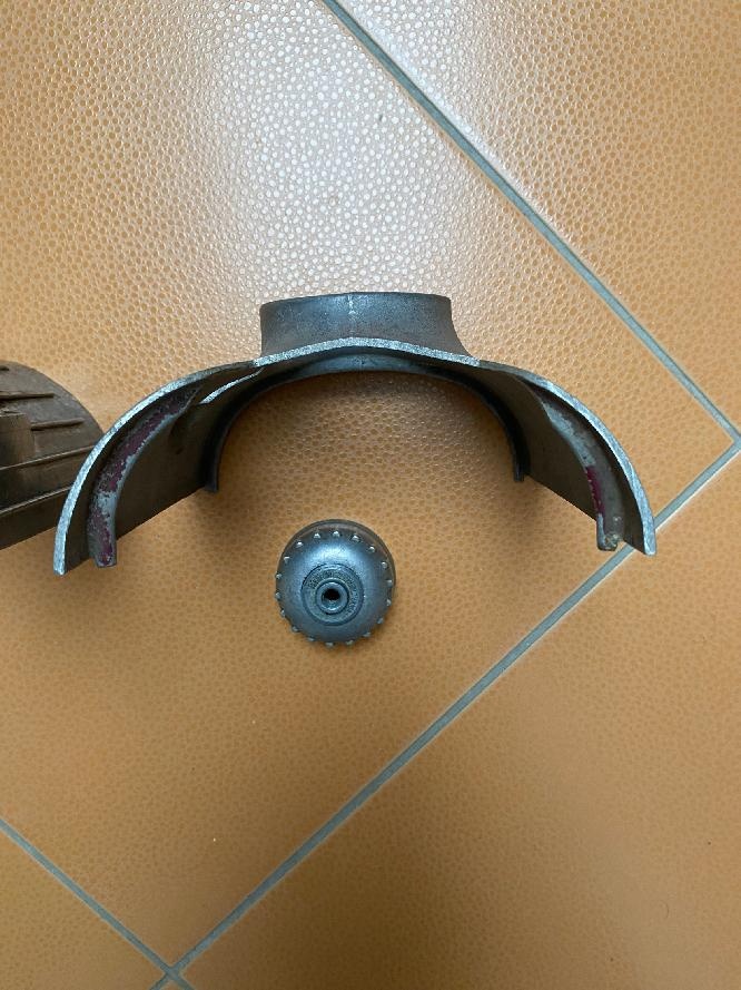 Kryt karburátoru Jawa, Čz - 3