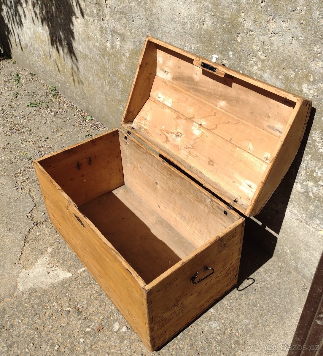 starý kufr-bedna - 3
