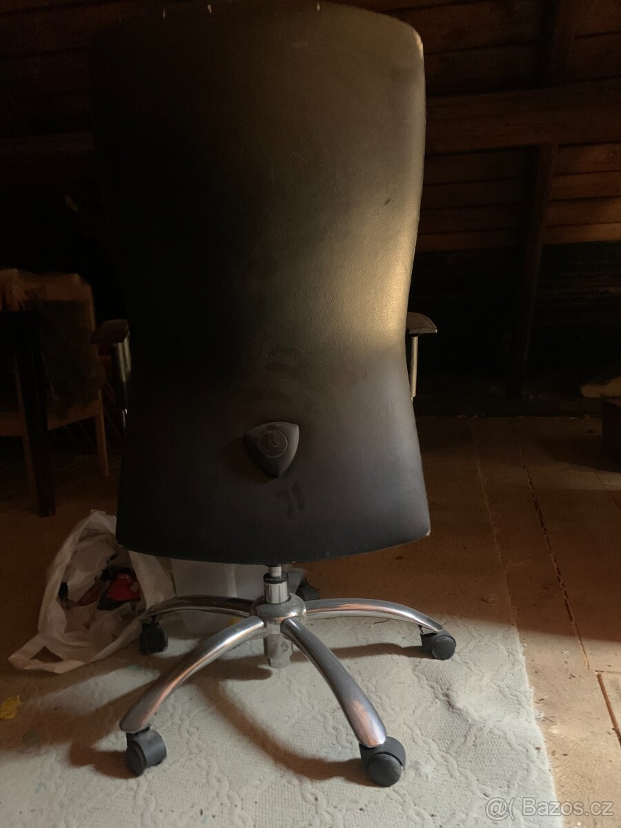 Křeslo k PC - 3