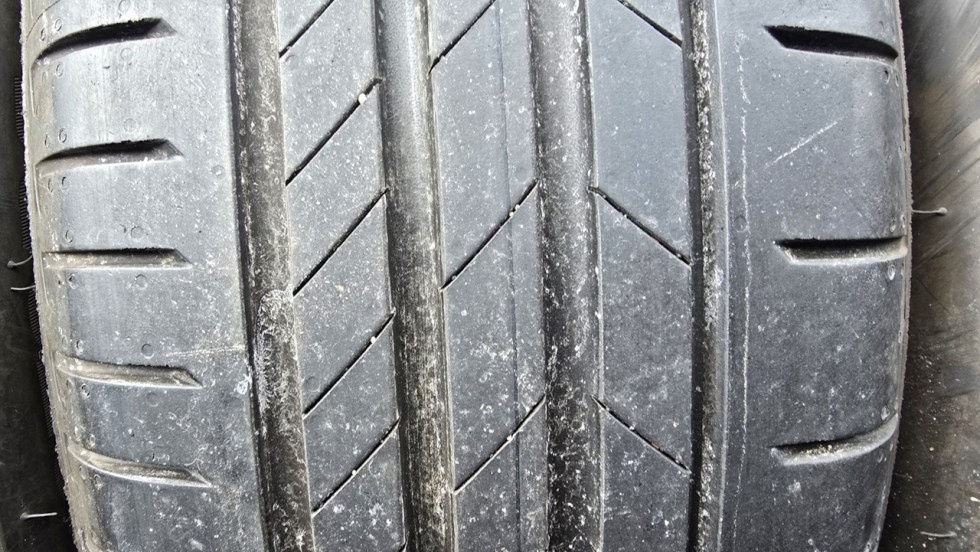 Letní pneu 205/60/17 Bridgestone - 3