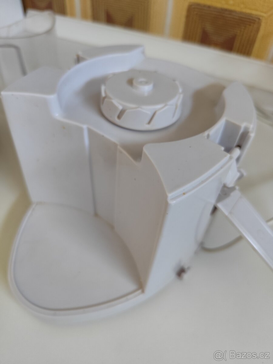 Odšťavovač CLATRONIC - 3