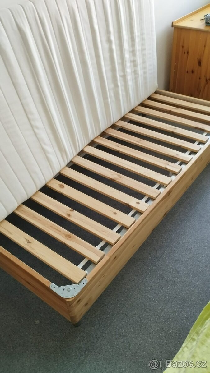 Prodám postel 200x90 MASIV - 3