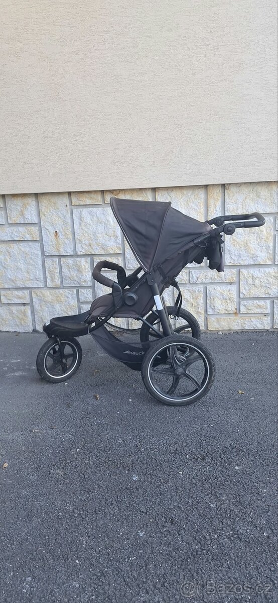 Kočárek HAUCK Sporťák Runner 2 black - 3