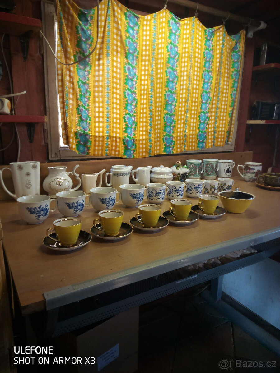 Prodám hrnky: Czechoslovakia,cibulák,lázeňské pohárky pítka - 3