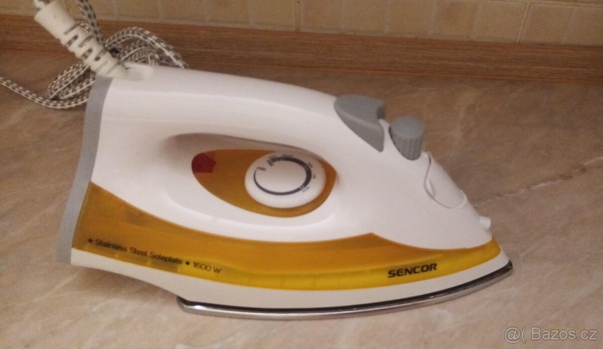 Žehlička Sencor - 3