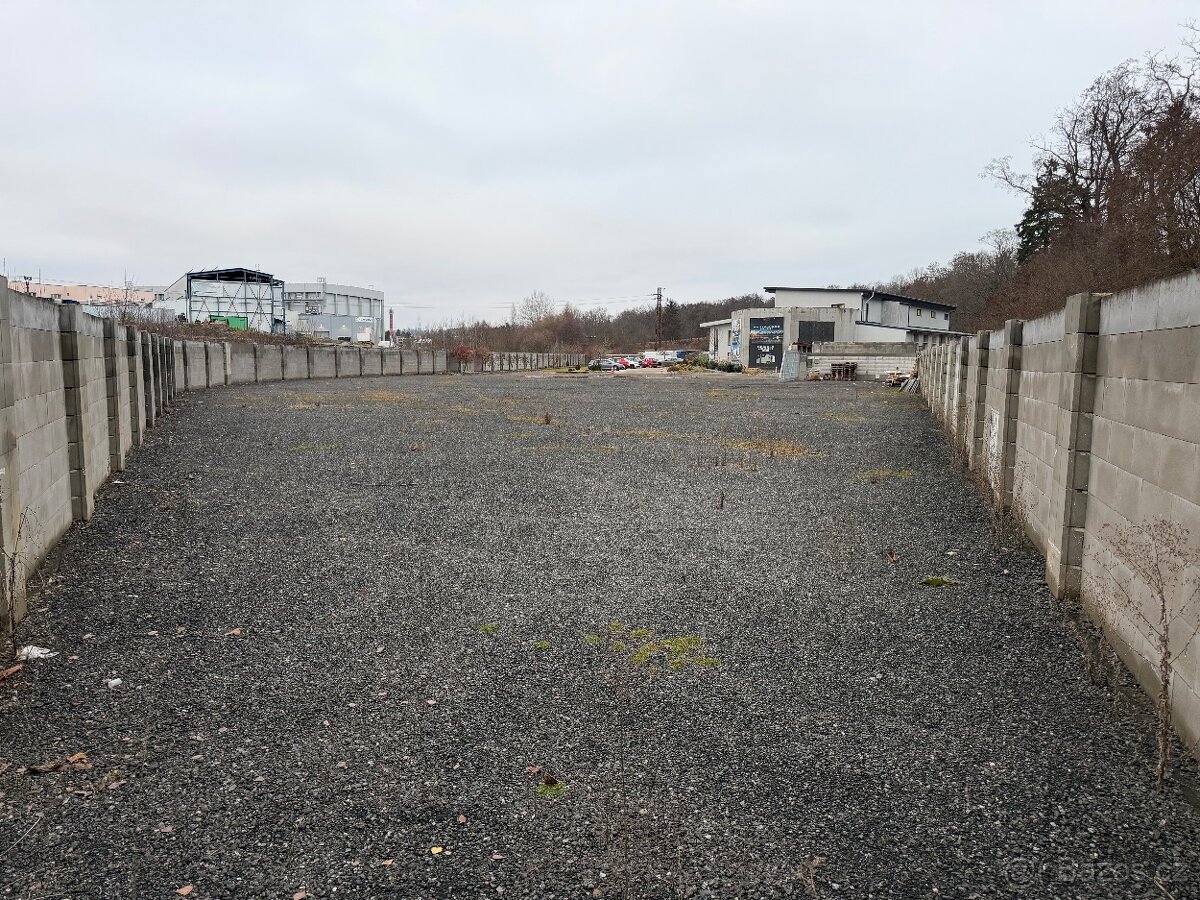 Pronájem zpevněné plochy - Benešov - 3