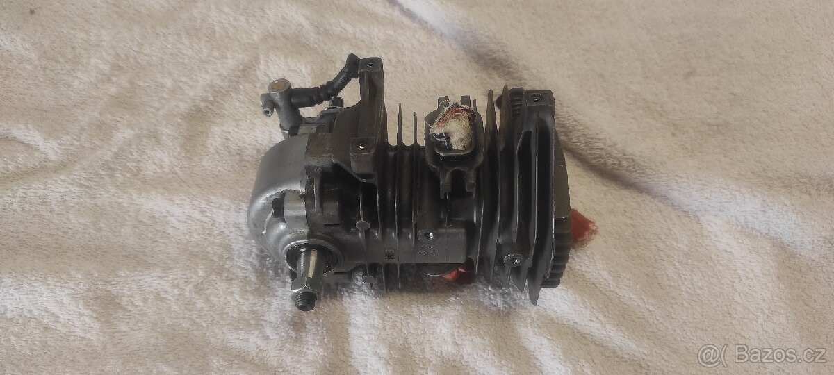 Oleo-Mac GS 370 - motor - 3