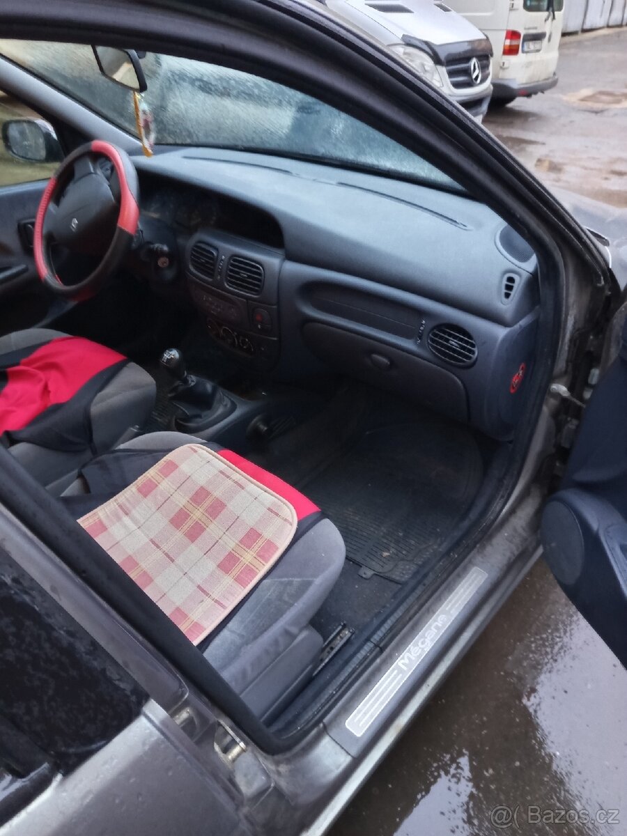 Renault Megane - 3