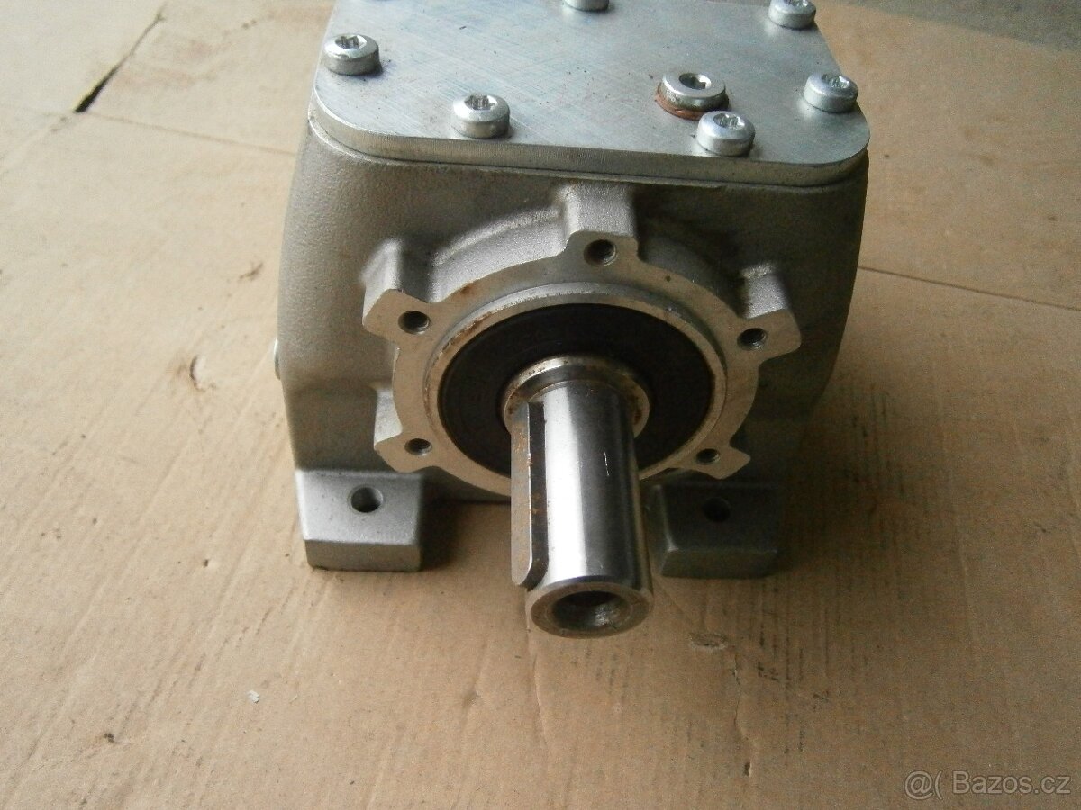 Převodovka MTC 33A - 3