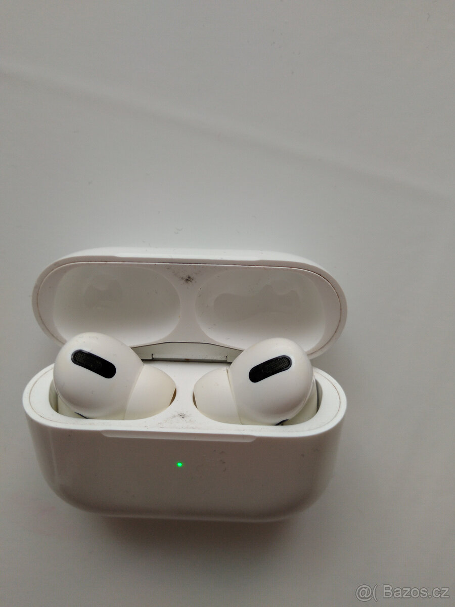Apple AirPods Pro (1. generace). - 3