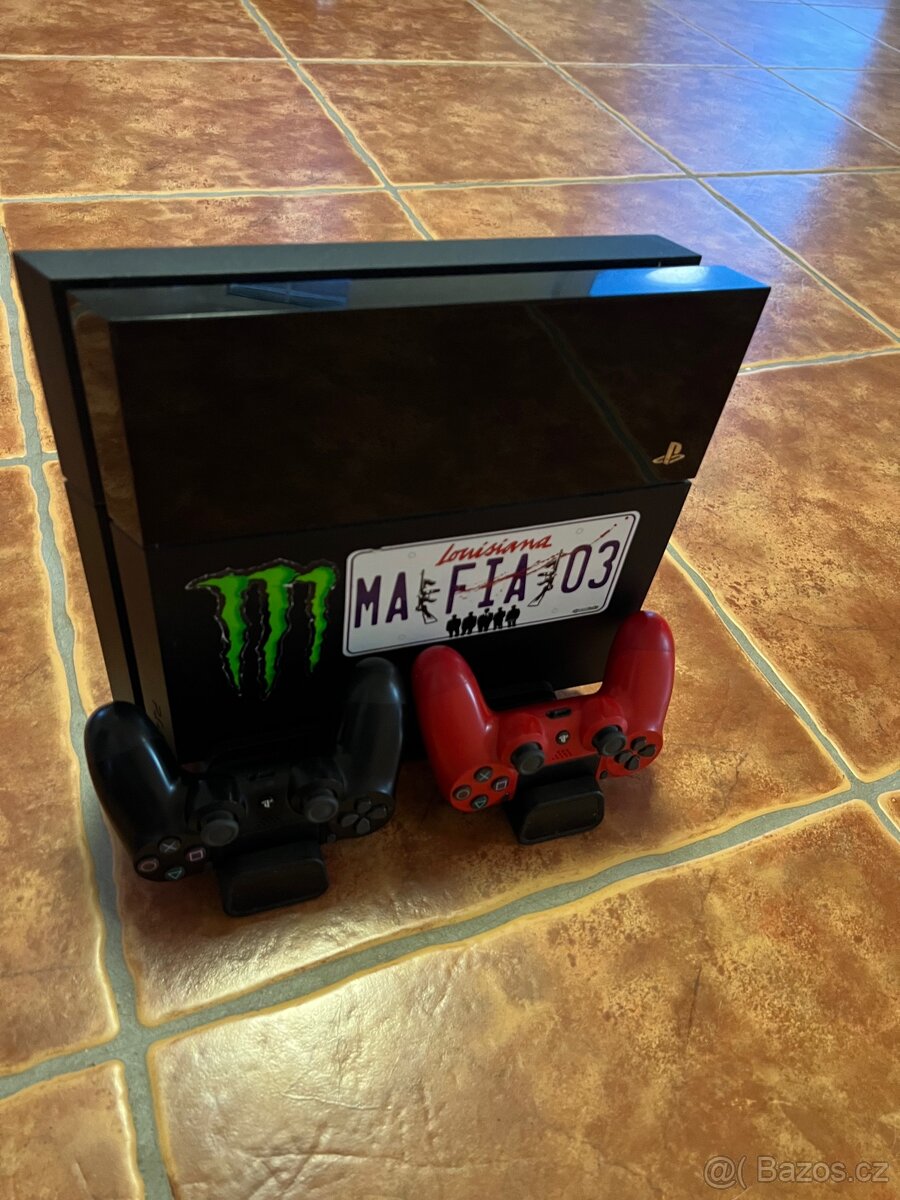 Ps4 v dobrem stavu vyčištěny a ma novou termopastu - 3