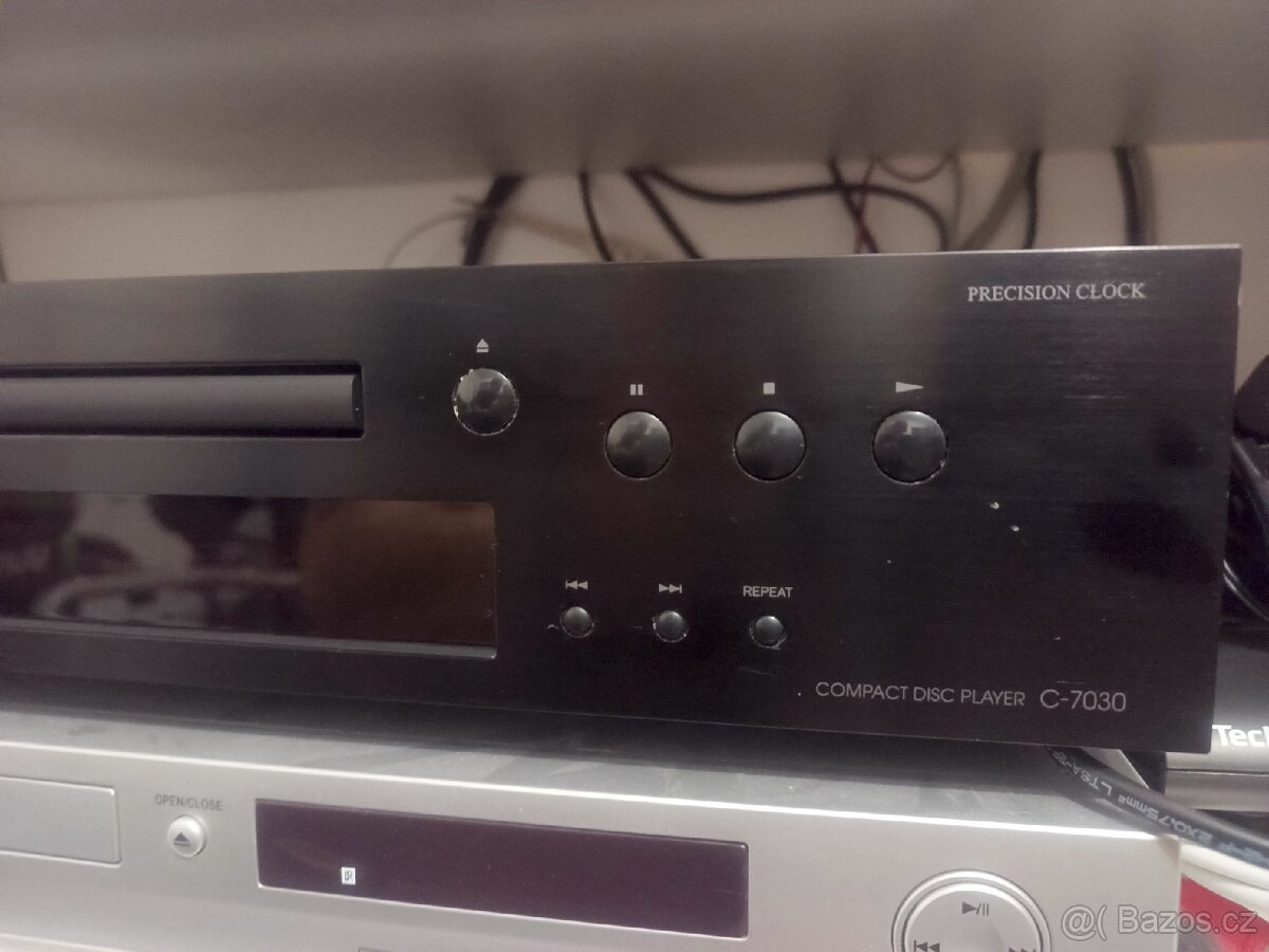 Prod. Onkyo C7030 CD MP3 přehrávač HIFI - 3