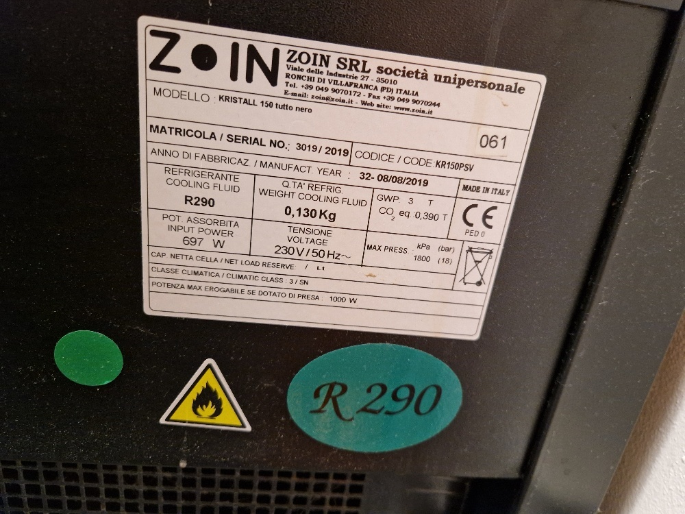 Chladící vitrína na zákusky - 3