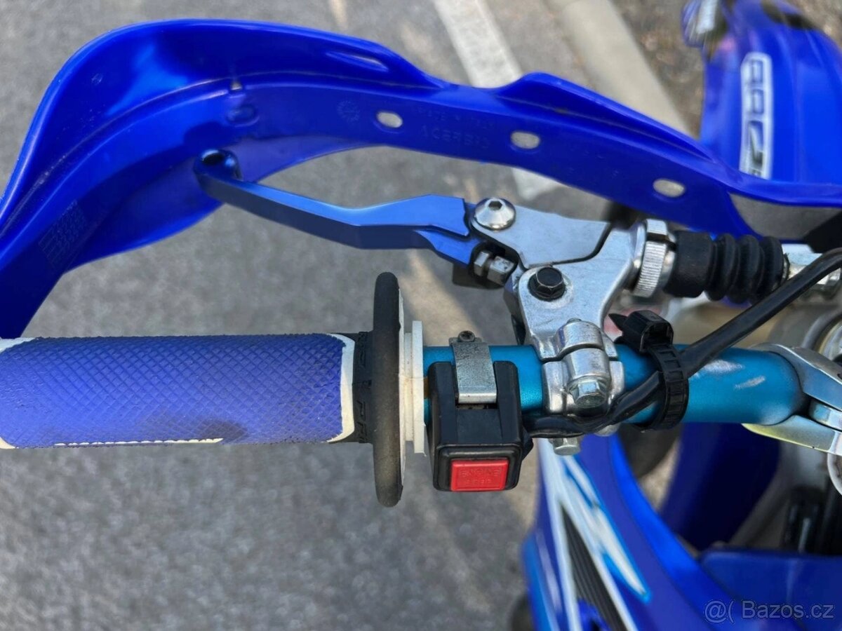 Yamaha YZ 250 - 3